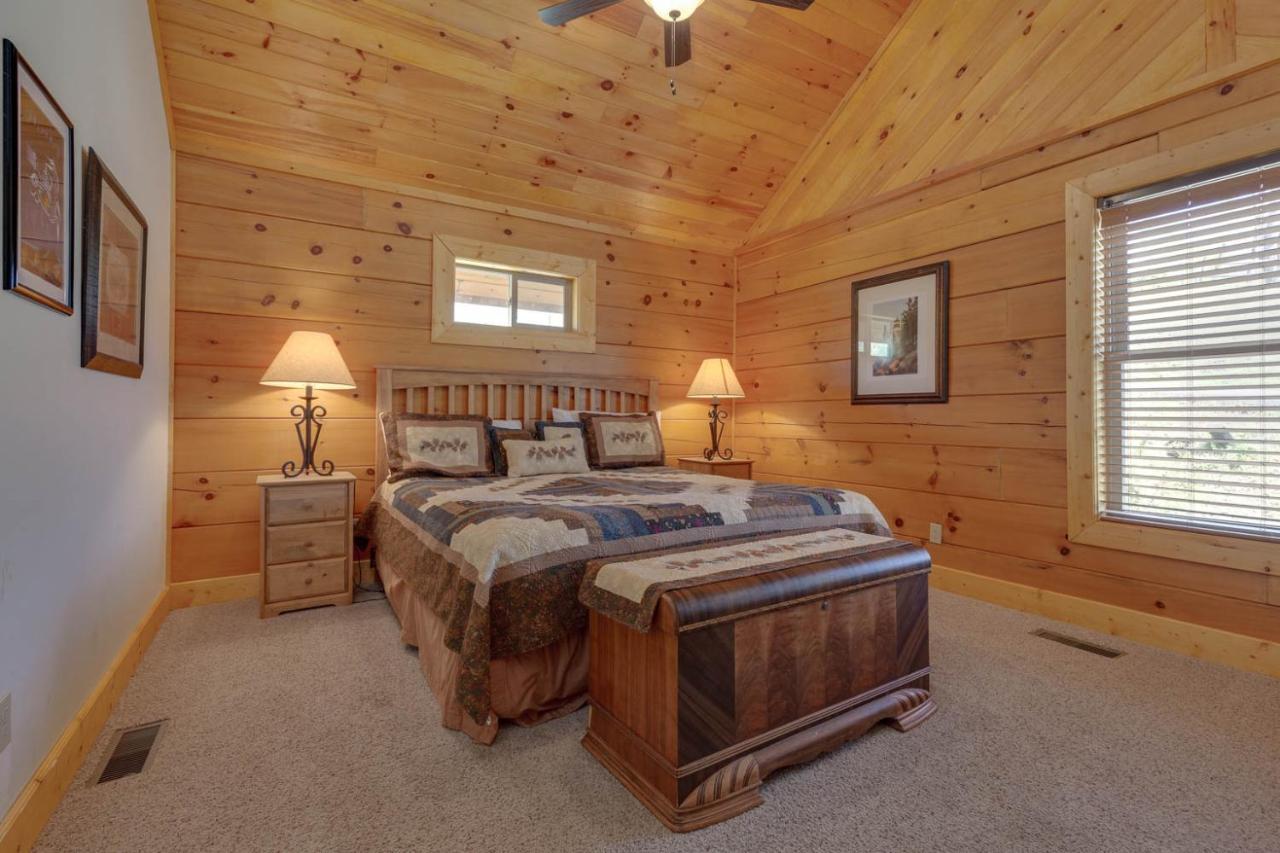 Bearly Heaven Villa Gatlinburg Exterior photo
