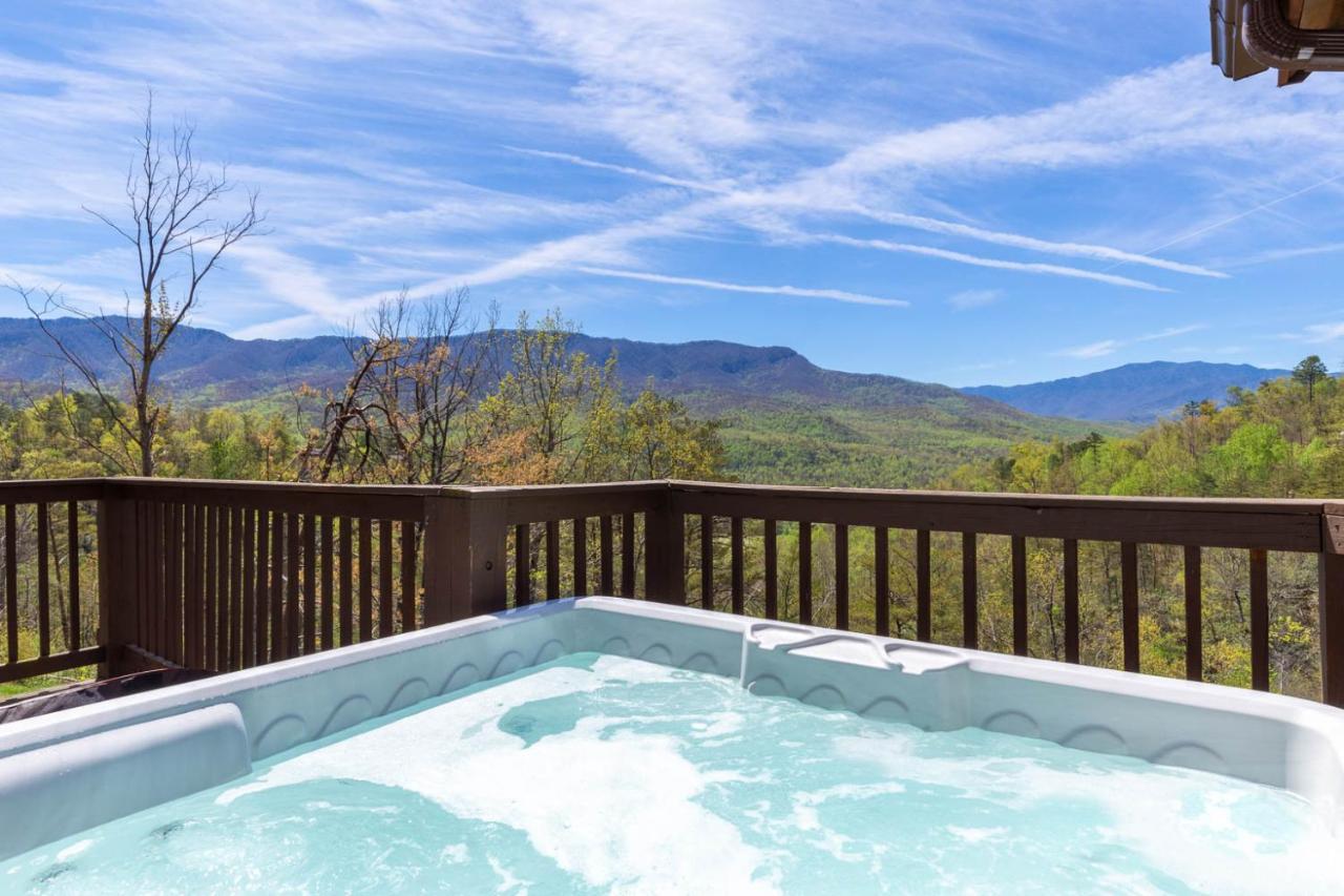 Bearly Heaven Villa Gatlinburg Exterior photo