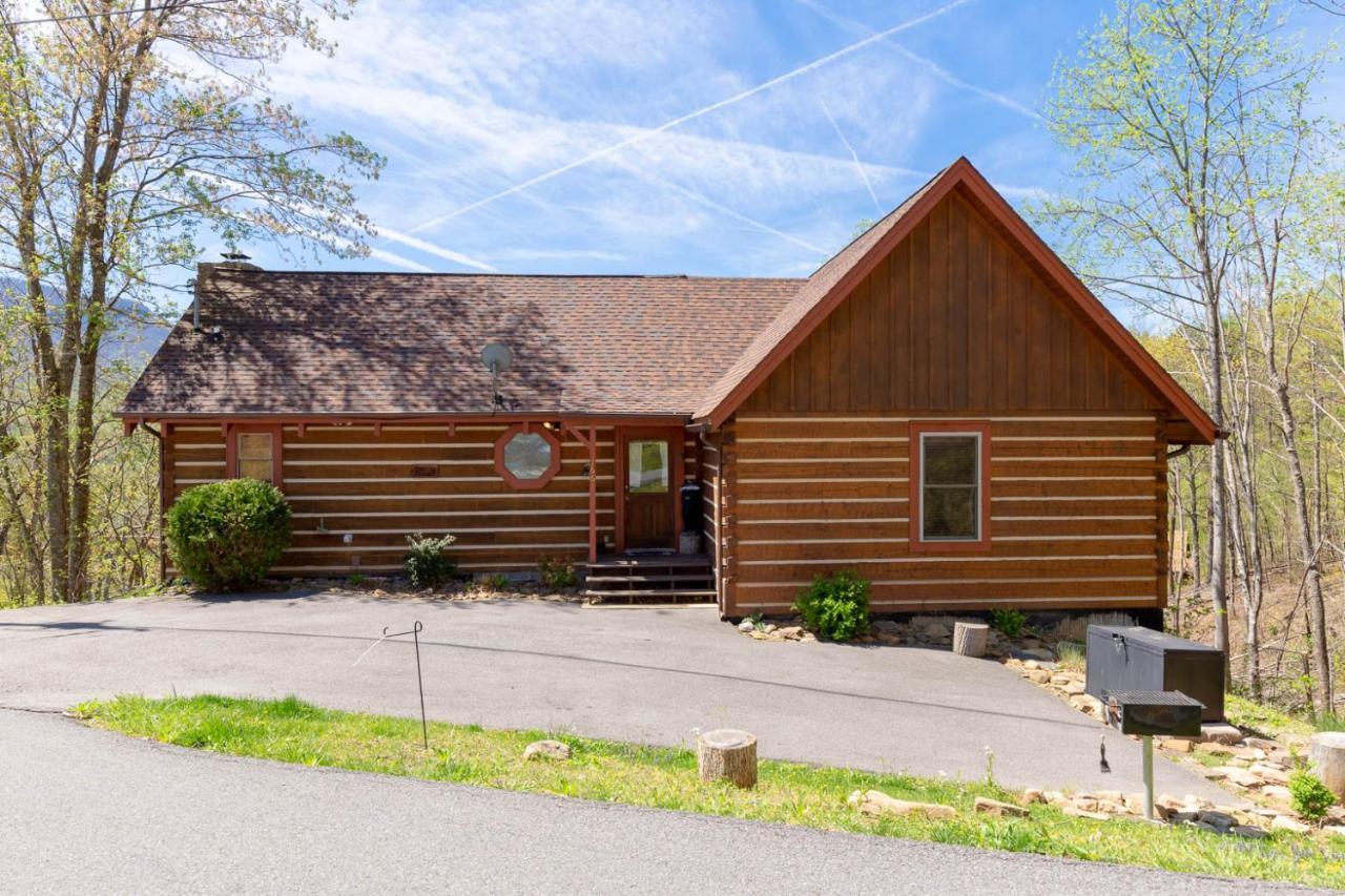 Bearly Heaven Villa Gatlinburg Exterior photo
